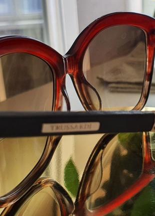 Солнцезащитные очки trussardi, оригинал4 фото