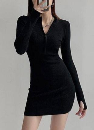 Чорна сукня зі змійкою🔥