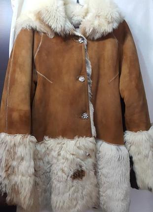 Шикарная шубка -натур лама по" смешной" цене