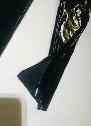 Лаковые лосины с разрезами boohoo