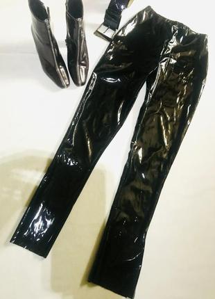 Лаковые лосины с разрезами boohoo