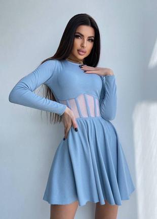 Платье с имитацией корсета