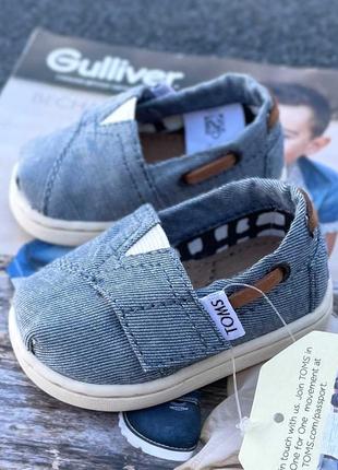 Дитячі текстильні мокасини toms