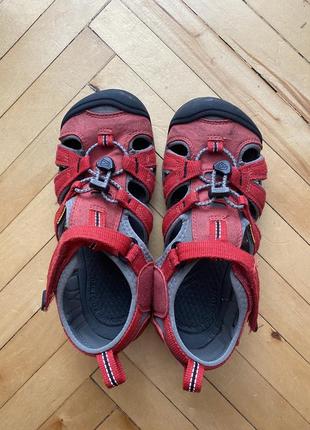 Сандалии босоножки keen сандали босоножки
