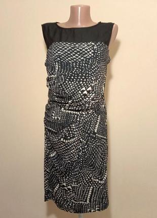 Изысканное платье next