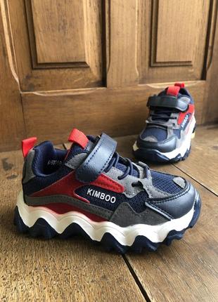 Кросівки дит