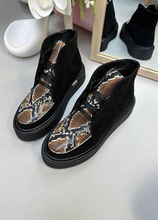 Замшеві черевики хайтопи зі шкіряною вставкою багато кольорів