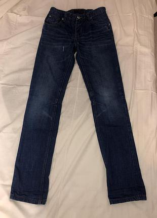 Джинси next