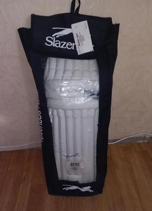 Slazenger защита для ног.