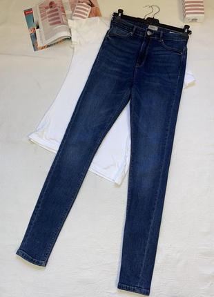 Базовые джинсы скинни only paola m32 на высокую девушку1 фото