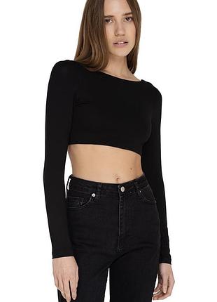 Кофточка с открытой спиной