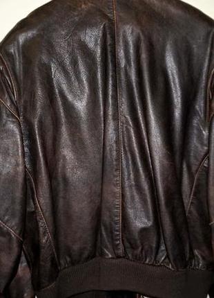 Кожаная куртка hugo boss.оригинал.отличное качество. в наличии. 54 р.3 фото