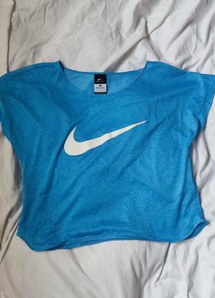 Футболка breathe nike