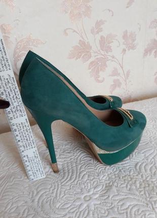 Зелені замшеві туфлі5 фото