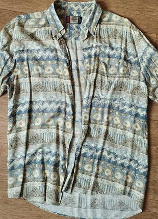 Фирменная летняя рубашка с коротким рукавом.