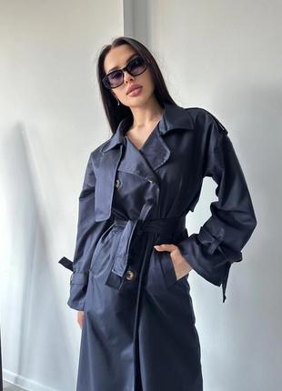 Тренч-бестселлер в стиле oversized плащ