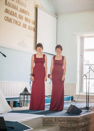 Платье вечернее