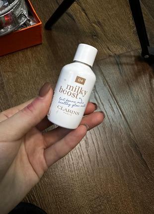 Тональный clarins