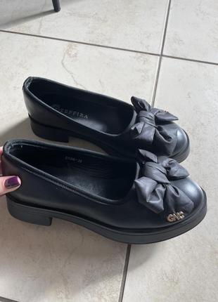 Туфли с бантом