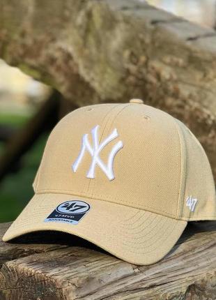 Оригінальна бежева кепка 47 brand mlb new york yankees mvp  b-mvpsp17wbp-kh