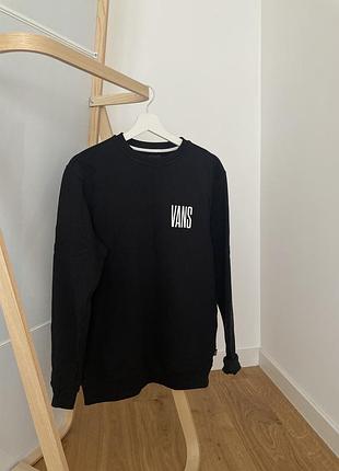 Черный свитшот vans