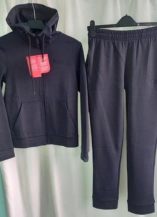 Спортивний костюм