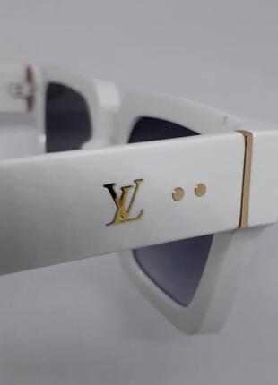 Жіночі в стилі louis vuitton сонцезахисні окуляри темно сірий градієнт в білій оправі9 фото