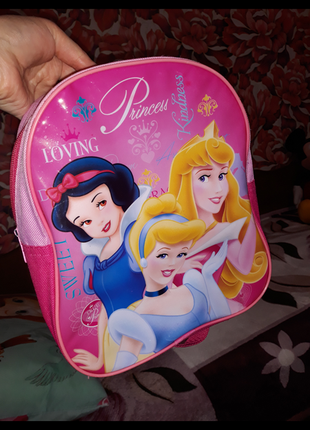 Портфель,рюкзак с принцессами дисней