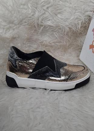 Кросівки снікерси vera pelle италия 37 р-р (24см) шкіра