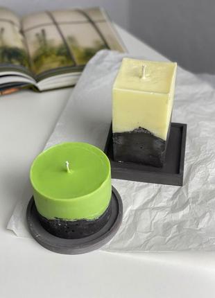Набір соєвих свічок в бетоні з ефірними аромамаслами з підставками 2шт