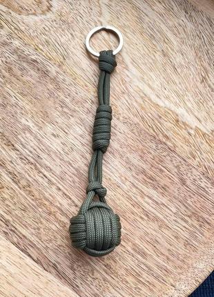 Паракордовый брелок украшение для ключей в плетении monkey`s fist