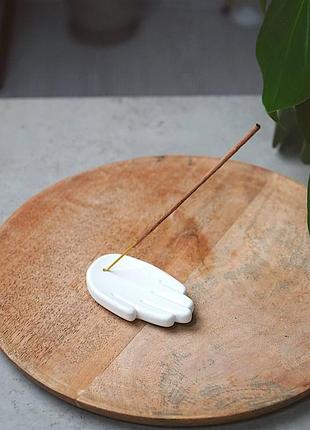 Гіпсова підставка долоня mini під пахощі, для аромапаличок і пало санто 5х9см