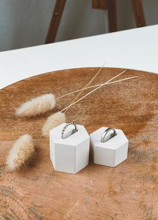 Реквизит для фото подиум, гипсовые кашпо для предметной съемки 2шт