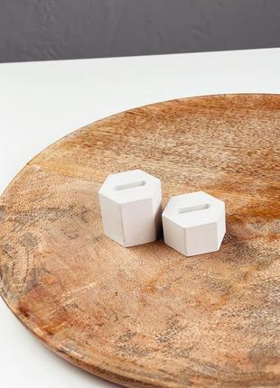 Реквизит для фото подиум, гипсовые кашпо для предметной съемки 2шт