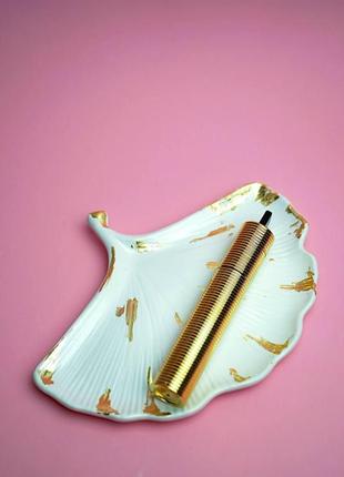 Гипсовое кашпо лист гинкго с золотым декором, фото реквизит для предметной съемки4 фото
