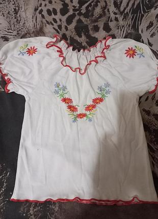 Вышиванка на девочку