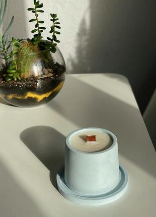 Набор ароматических соевых свечей в гипсовых кашпо minimal на подставке 2шт3 фото