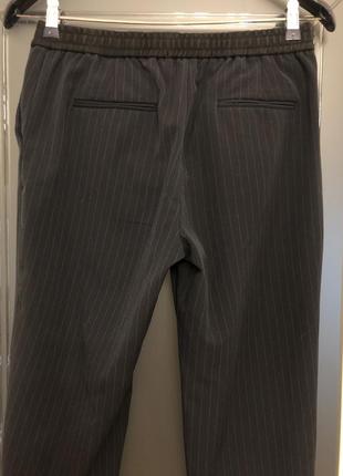 Стильные брюки zara, размер м4 фото