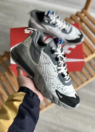 Кроссовки jordan Metallic 12 UNIVERSITY GOLD GS
