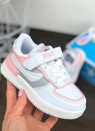 Стильные детские кроссовки,кеды