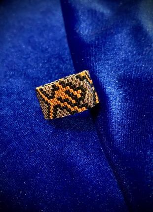 Кольцо из бисера 2