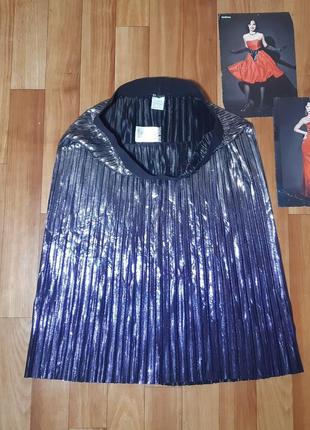 Стильная юбка плиссе, плиссировка, серебряная с эффектом металлик lindex 10-12р6 фото