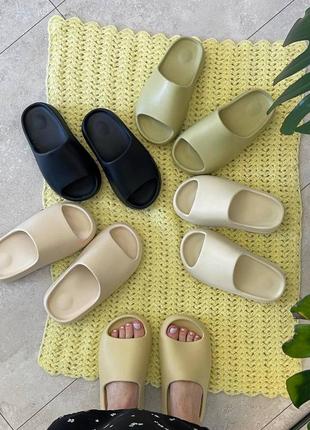 Тапочки шльопанці сланці в стилі yeezy