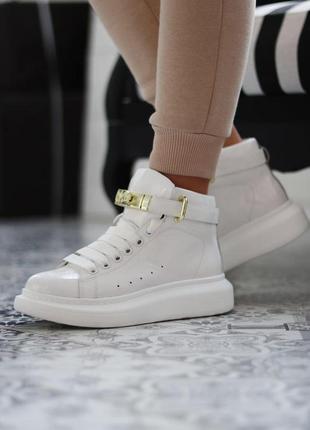Женские кроссовки alexander mcqueen sneakers high white / smb5 фото