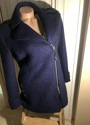Пальто демісезонне