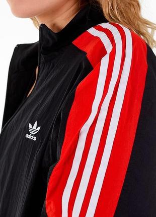 Оригінальна куртка, вітровка adidas originals w woven windbreaker jacket black/red3 фото