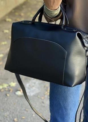 Женское вместительная сумка экокожа черная