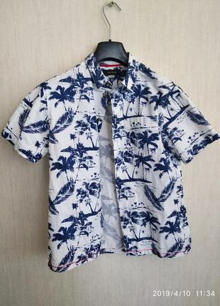 Рубашка в гавайском стиле