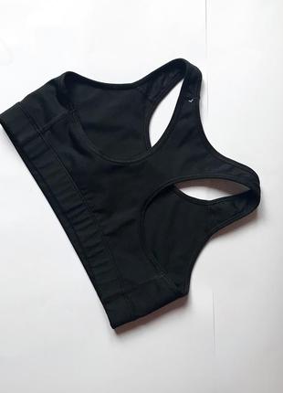 Женский спортивный чёрный топ майка nike dry-fit original. р. м3 фото