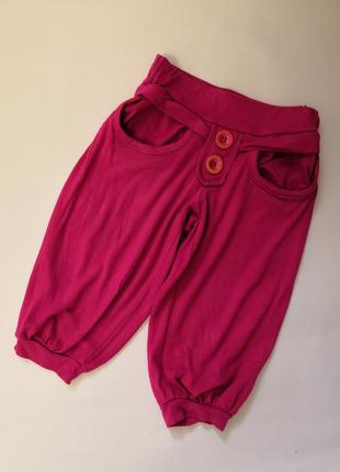 Лёгкие штанишки-бриджи-шорты с карманами на 4 года